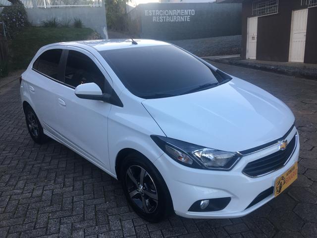 Onix LTZ 1.4 2017 lindo carro - Foto 2