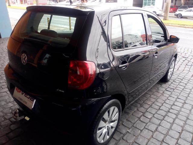 VOLKSWAGEN FOX 2010/2011 1.0 MI 8V FLEX 4P MANUAL - Foto 4