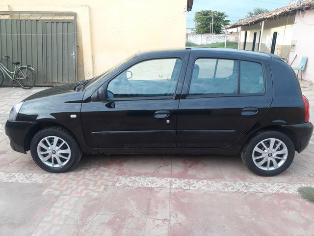 Clio - Foto 5