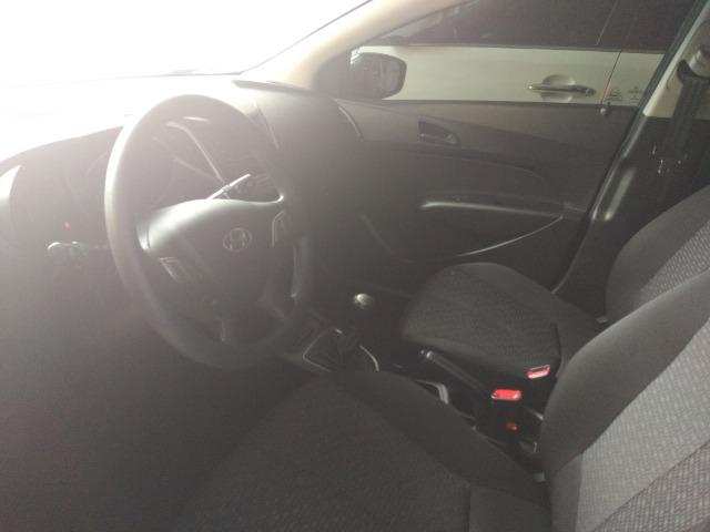 Hb20 1.0 confort plus completo 2018/19 com 17.000 km - Foto 4