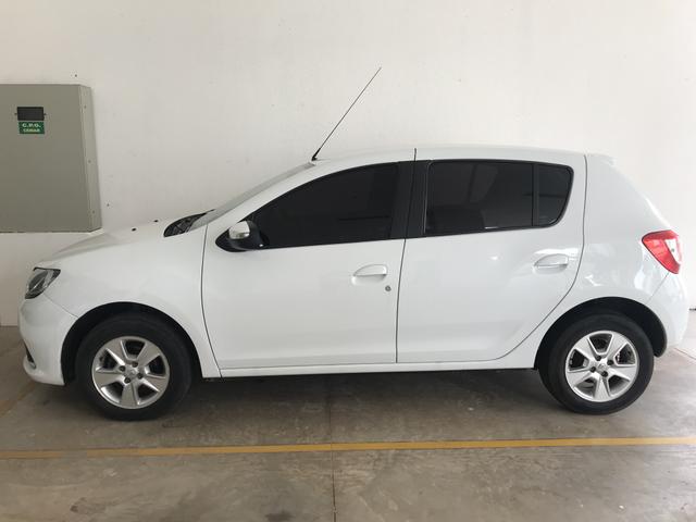 Vendo sandero 1.6 - Foto 3