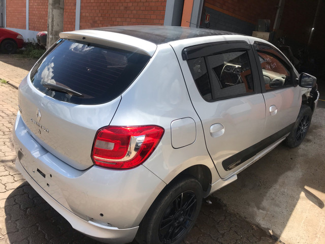 Sucata Sandero 1.0 16v 2016 completo. - Foto 4