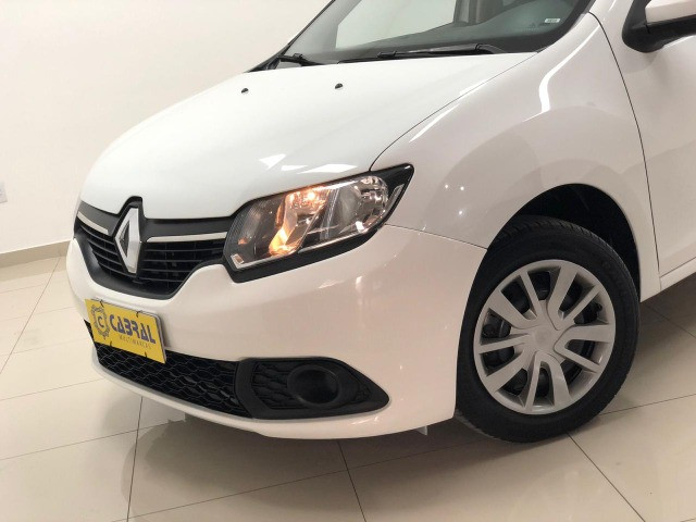 Renault Sandero 1.0 Expression Branco2017 - Foto 6