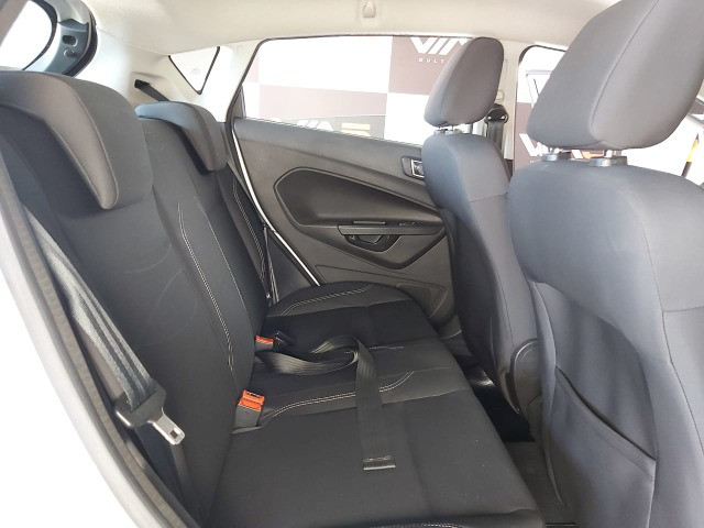 Ford Fiesta automático 2014/2015 - Foto 8