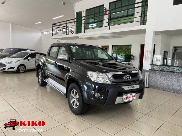 TOYOTA HILUX CD SRV D4-D 4X4 3.0