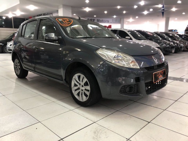 RENAULT SANDERO 1.6  MANUAL  2012