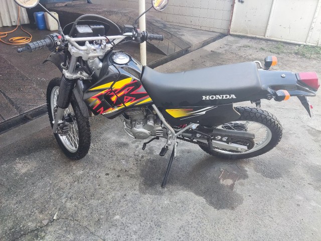 HONDA XR 200 2001