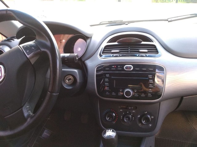 CARRO TOP DE LINHA