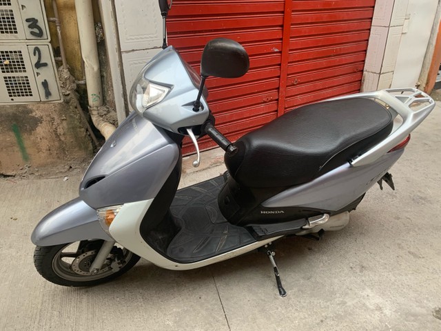 HONDA LEAD 110CC PASSO CARTÃO, NO PIX DA PRA NEGOCIAR