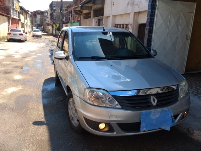 LOGAN EXP. 1.6 8V 2011/2011 COMPLETÃO 11 MIL REAIS