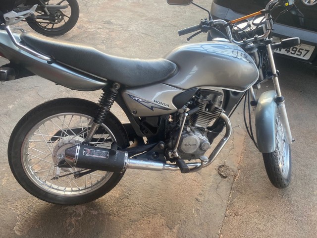 TITAN 125 KSE 2002
