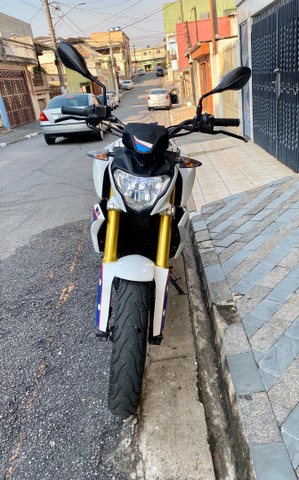 BMW G 310 R