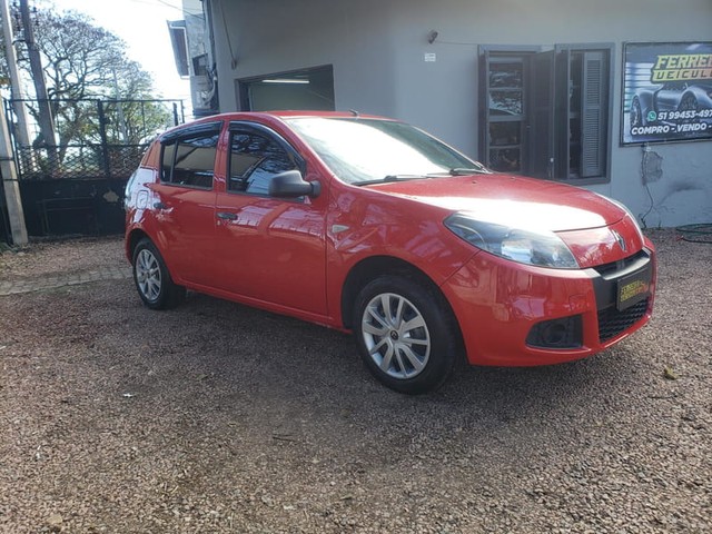 RENAULT SANDERO AUT 1.0 16V
