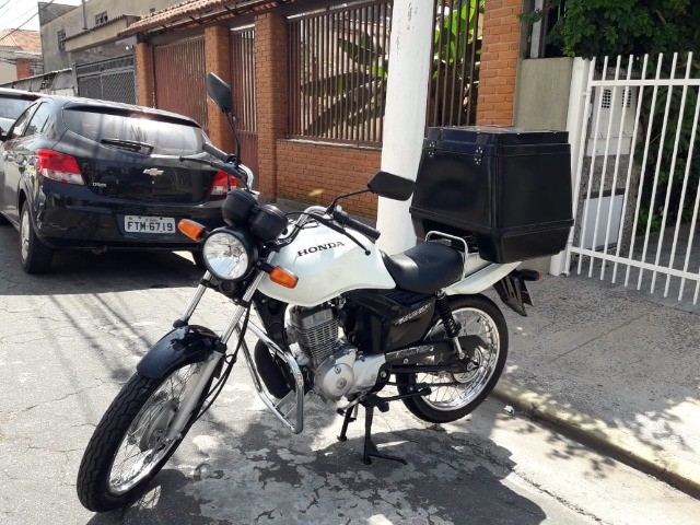 CG 125 CARGO KS ANO 2012 / 2013 $ 7.950,00 2º DONO EXCELENTE ESTADO