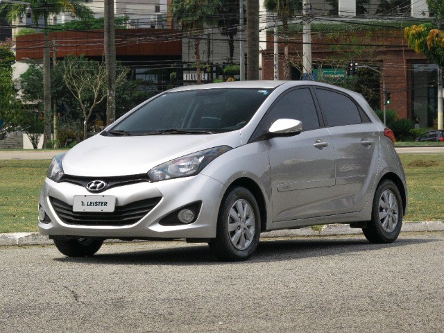 HYUNDAI HB20 1.6 COMFORT PLUS 16V FLEX 4P AUTOMÁTICO