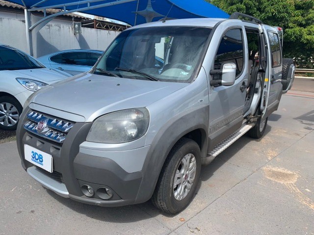 FIAT DOBLO 1.8 16V ADVENTURE XINGU FLEX 5P