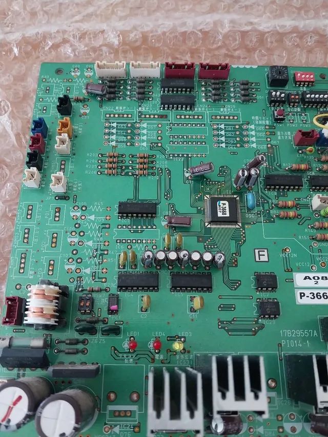 Placa hitachi evaporadora 17B29557A - Foto 4