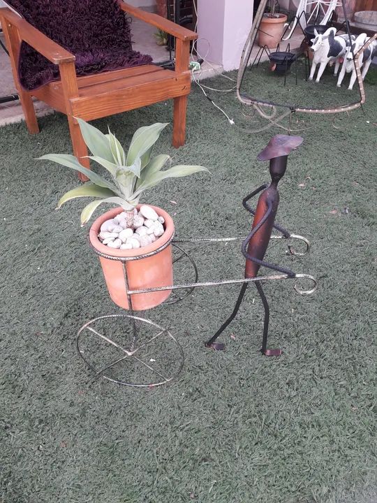Decoração de Jardim em Ferro - Estilo Rústico - Foto 2