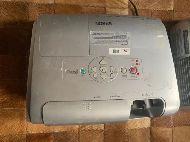 Projetor Epson S4 Sem Lampada!, 1 Por 150,00 ou 3 Por 400,00 - Foto 2