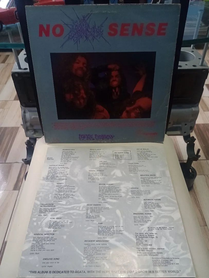 Capa + encarte LP No Sense : Cerebral Cacophony - Foto 2