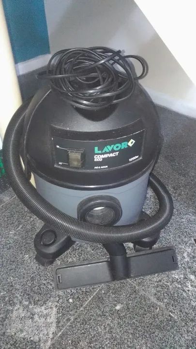 Aspirador Agua e Po, 1.250W, potente, acessorios, em bom estado. E  - Foto 2