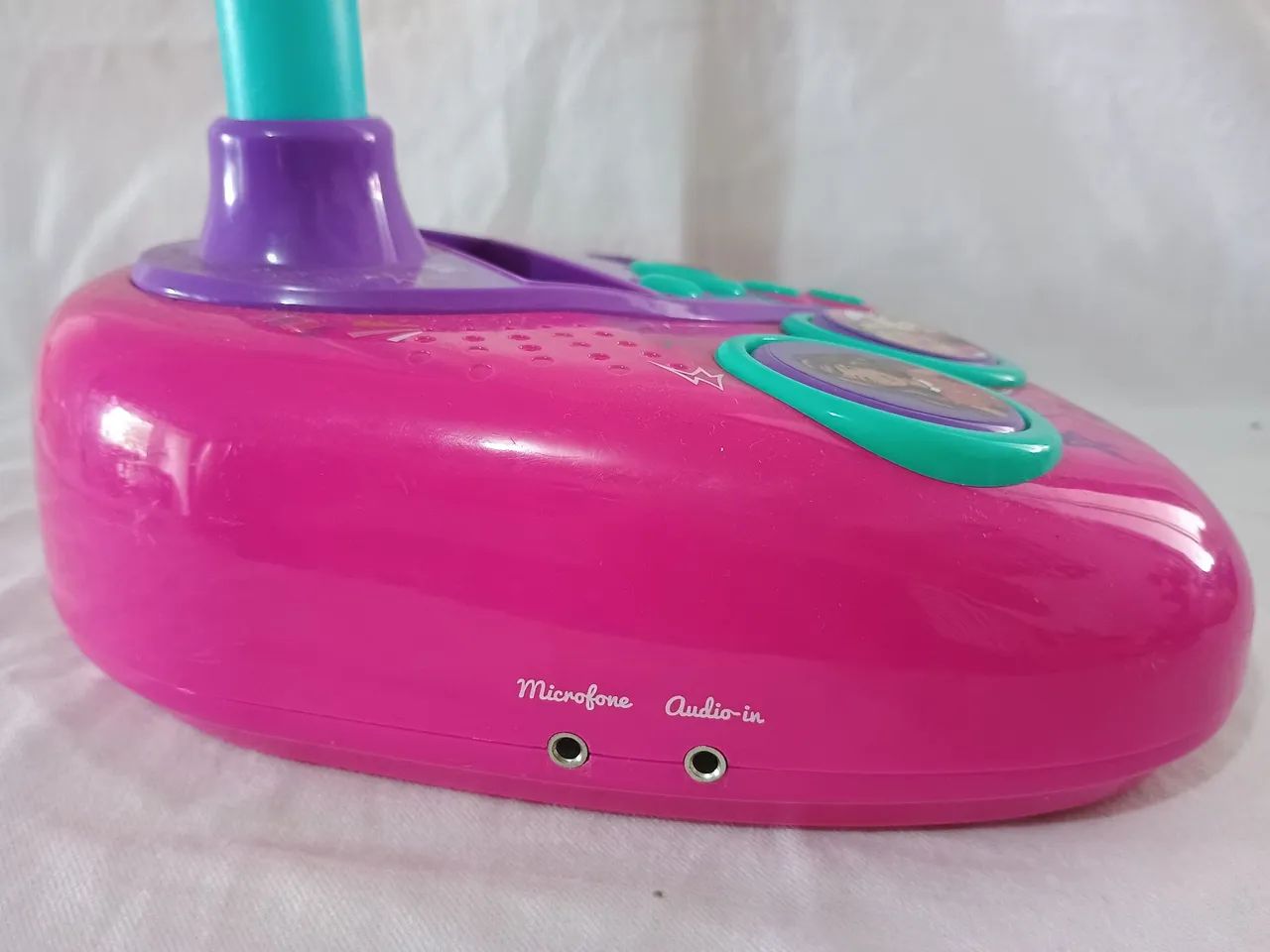 Karaoke fabuloso da Barbie funcionando falta microfone  - Foto 4