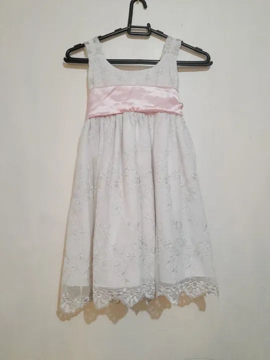 Vestido de renda branco infantil desapego 6 anos 
