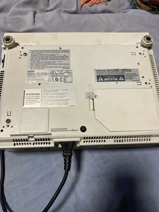 Projetor sanyo Pro Xtrax Multiverse PLC-XU101 - Foto 2