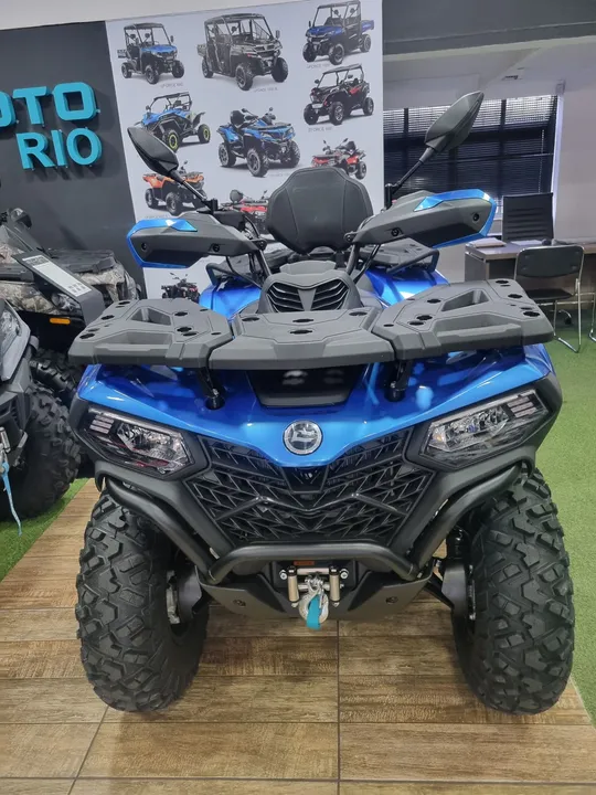 Quadriciclo Cforce 520 l zero 2024