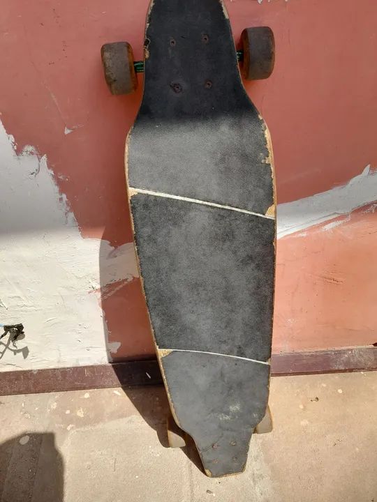 Skate longboard em perfeito estado  - Foto 6