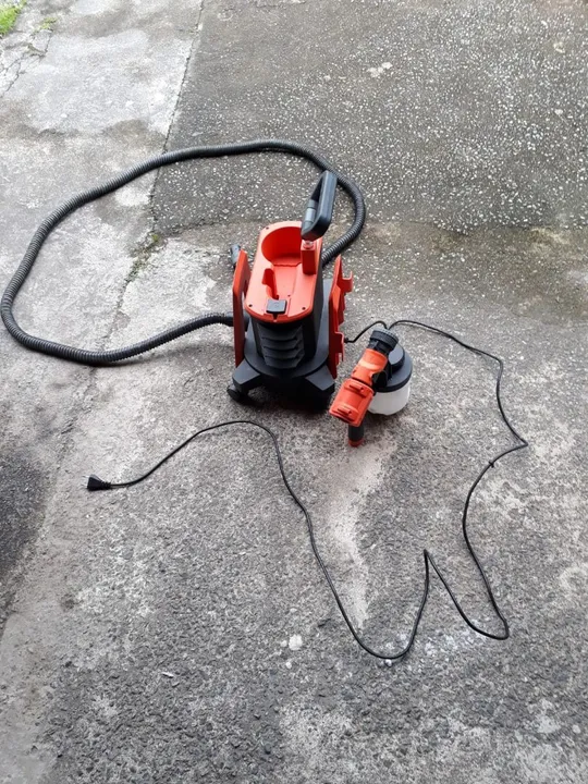 Pistola de pintura Black+decker