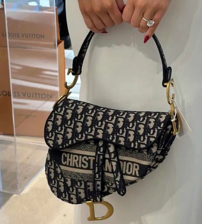 Bolsa CD nova com número de série e caixa !  - Foto 3
