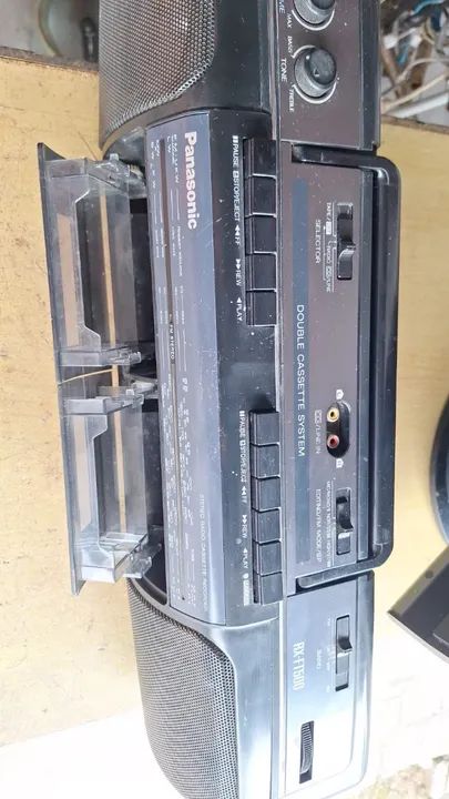 Boombox Panasonic anos 80 Funciona tudo 127V ótimo estado 189,00 Pix - 2709 - Foto 3