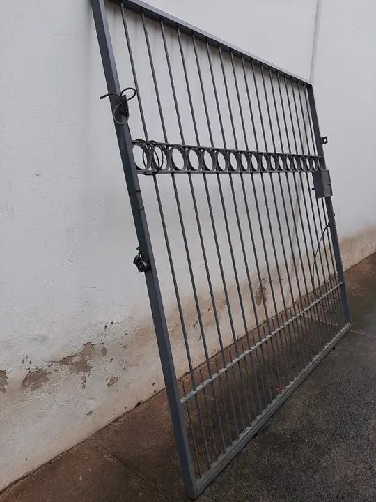 Portao grande de ferro  - Foto 2