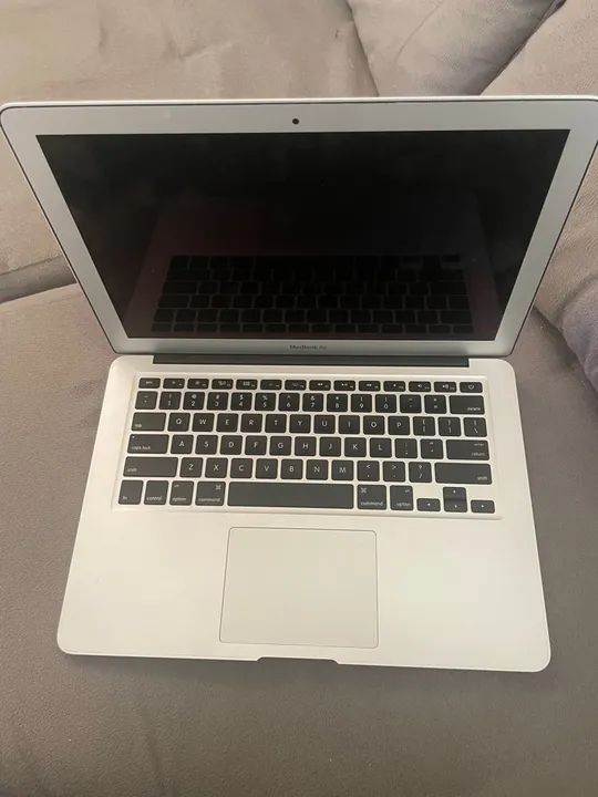 MacBook Air 13 i5 parou de funcionar fica apitando Notebooks
