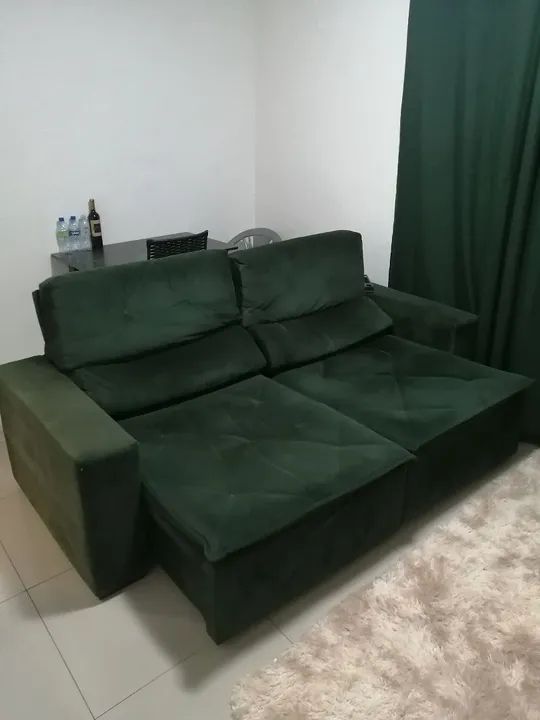 Sofá de sala retrátil Verde Escuro + mais cortina  - Foto 5
