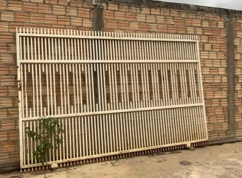 Portão de Aço - Novo