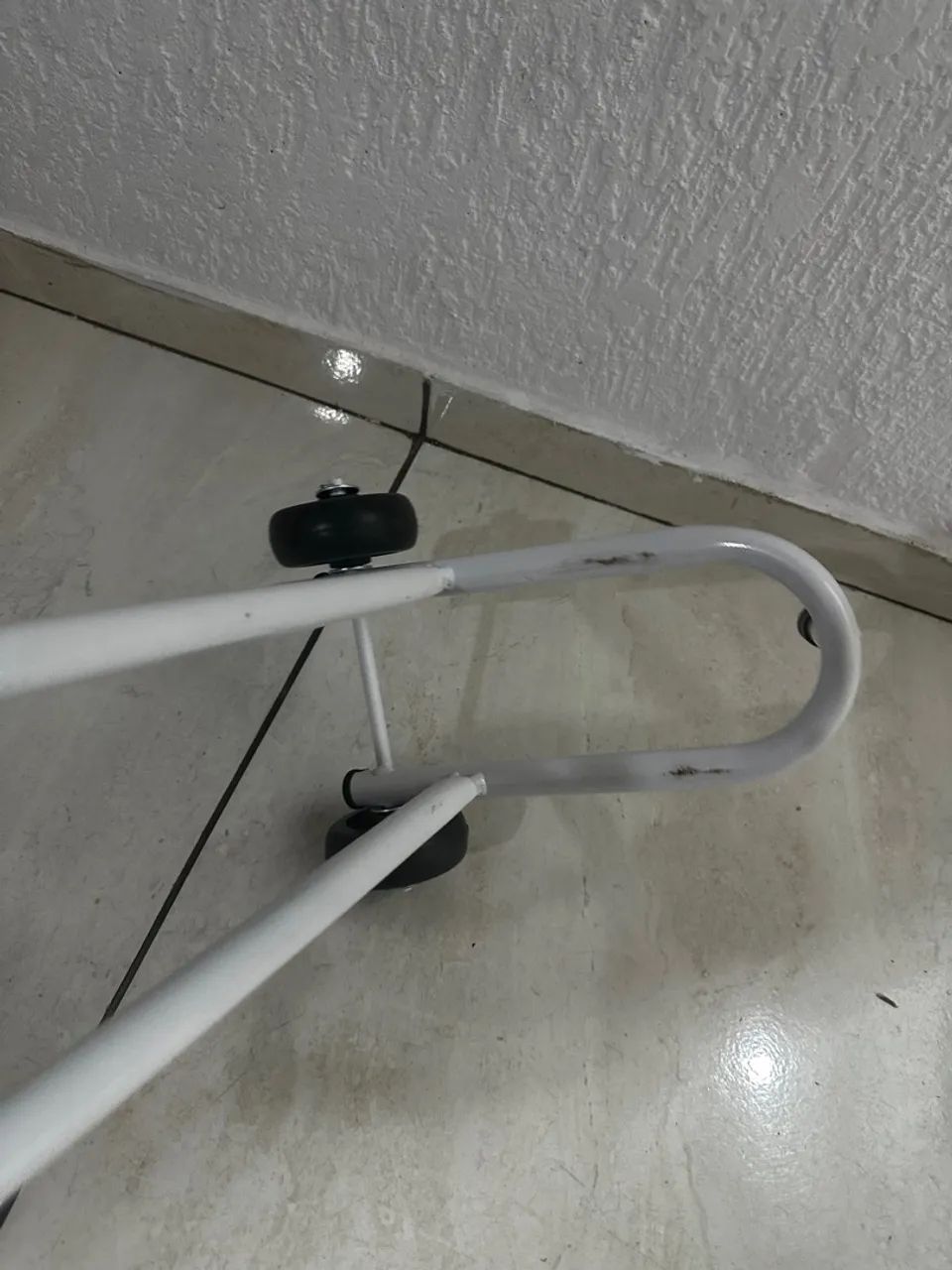 Carrinho para transporte de oxigênio  - Foto 4