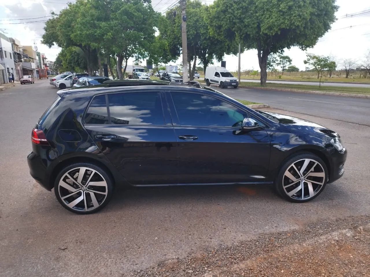 Volkswagen Golf Highline 1.4 TSI 140cv Aut. 2014 - Foto 4