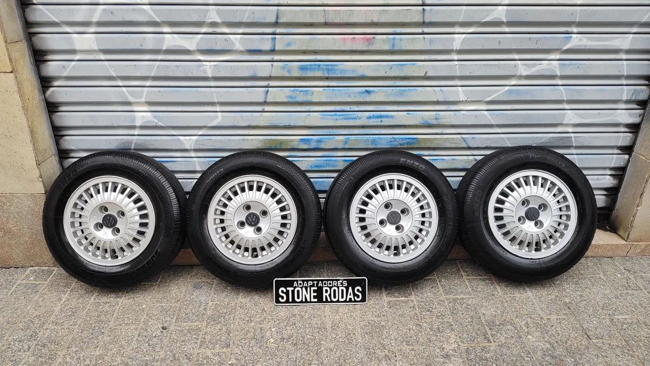 Rodas vw Voyage/Parati GLS/Santana CD/Parati Club aro 13" 4x100 com pneus  - Foto 5