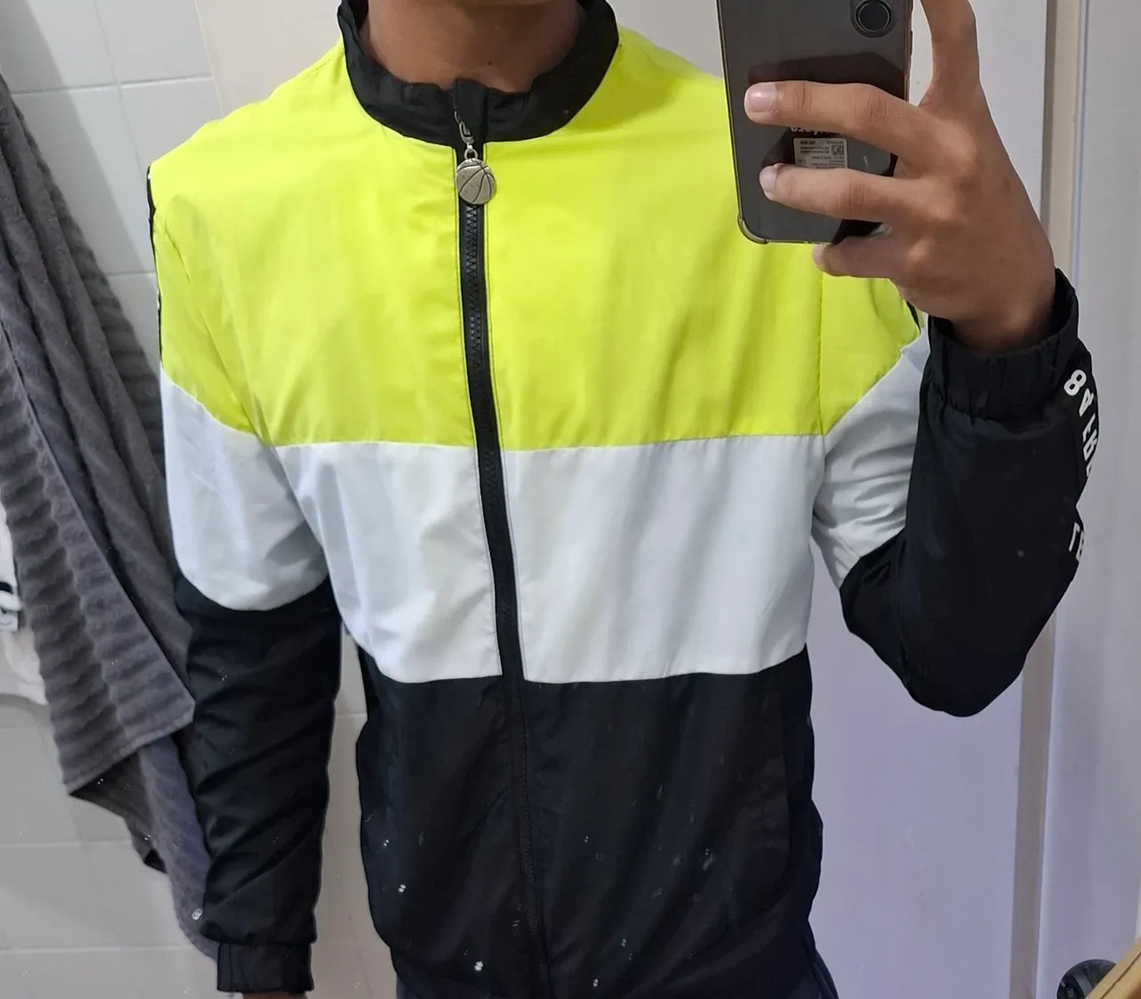 Jaqueta Color Block Neon - RIACHUELO