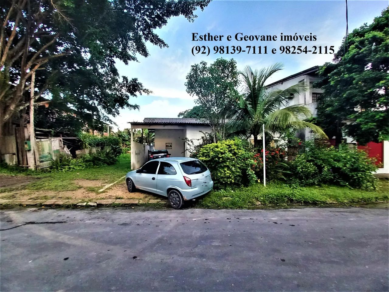 Casa térrea grande, 4 Quartos, 2 suítes, Colônia Santo Antônio, 360m².
