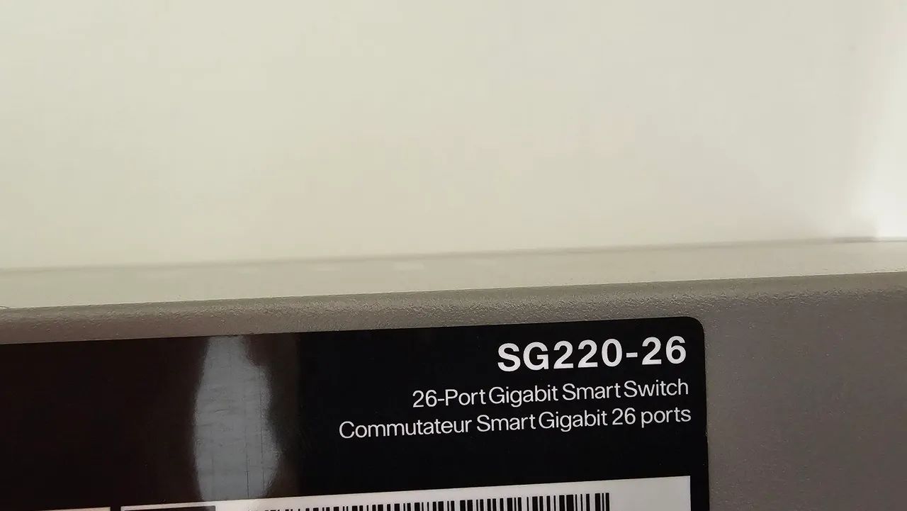 Switch de Rede Gigabit 24 Portas Cisco  Sg220-26 - Foto 3
