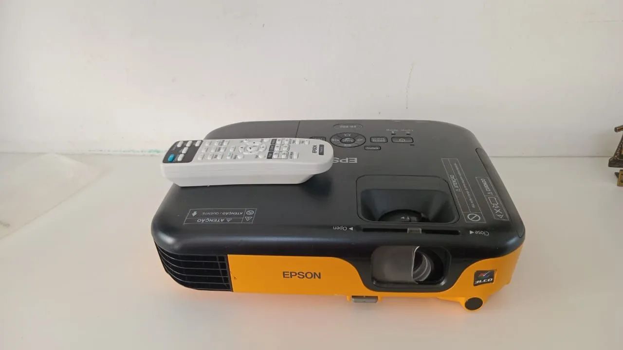 Projetor Epson EB-X02 - Foto 2