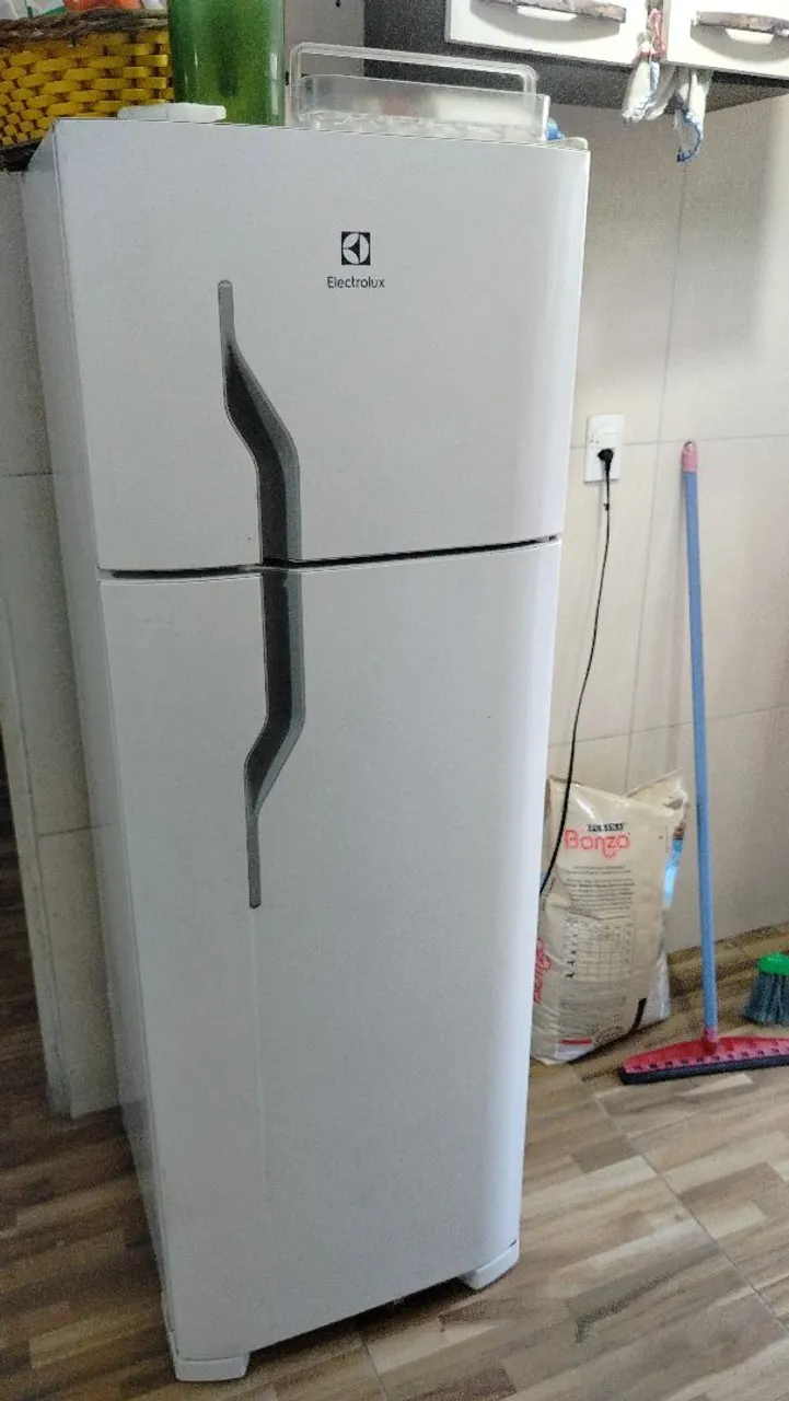 Geladeira Electrolux - Eficiência e Design