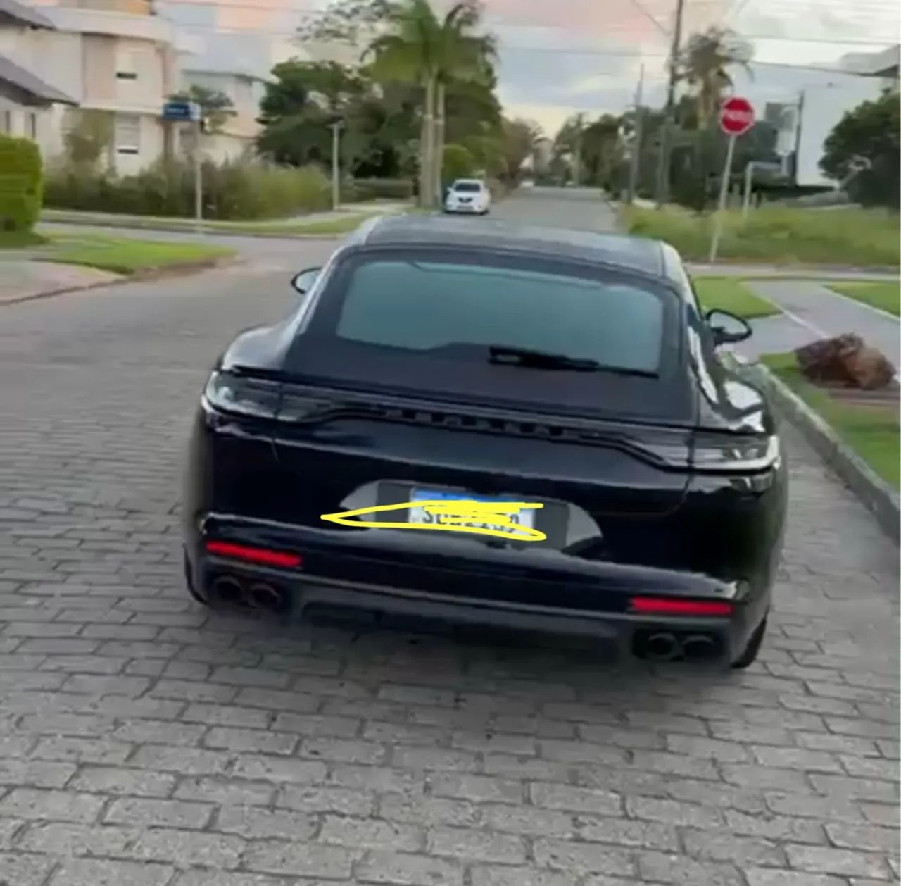 Porsche Panamera 4s 100k abaixo FIP - Foto 3
