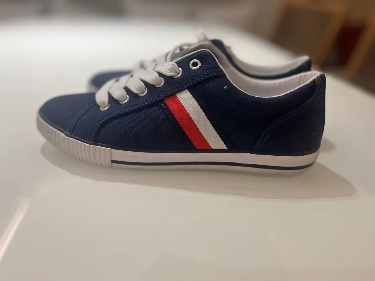 Tênis Tommy Hilfiger