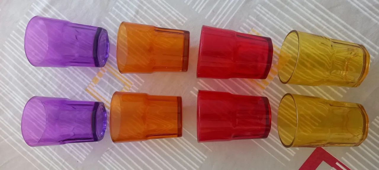 Copos Coloridos de Vidro - Foto 5