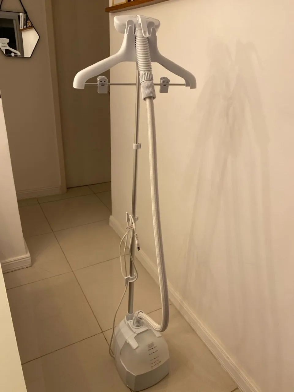 Ferro a vapor (vaporizador) Fast Touch Conair - Polishop  - Foto 3