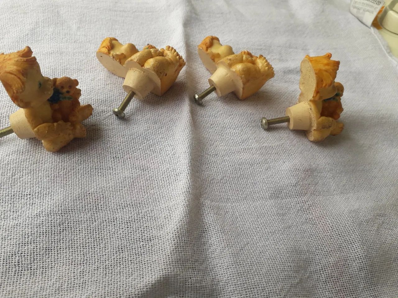 Puxador de resina infantil 